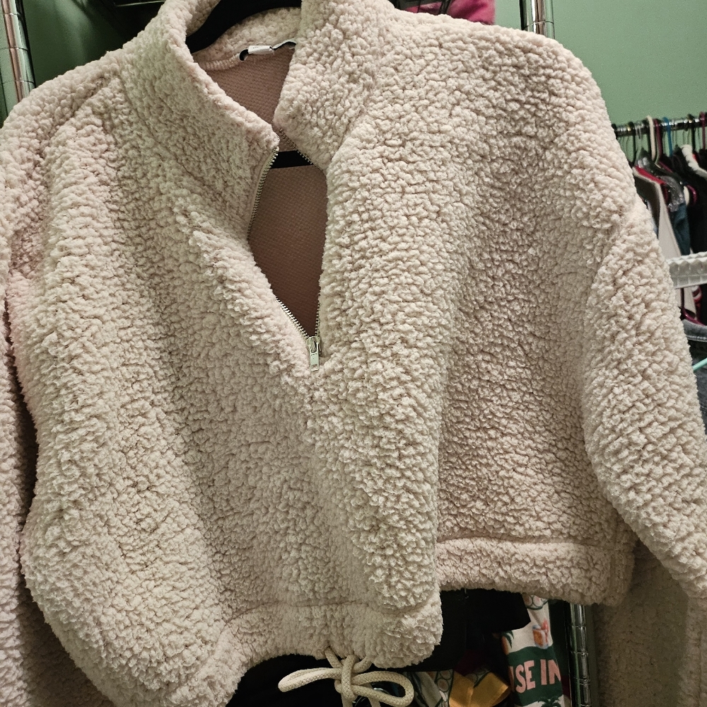 Cream teddy halfzip
